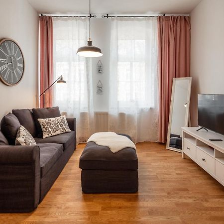 Goethe Palais Suite Charlotte 4P L Lift I Parkplatzi Zentrum I Helios Aue  Εξωτερικό φωτογραφία